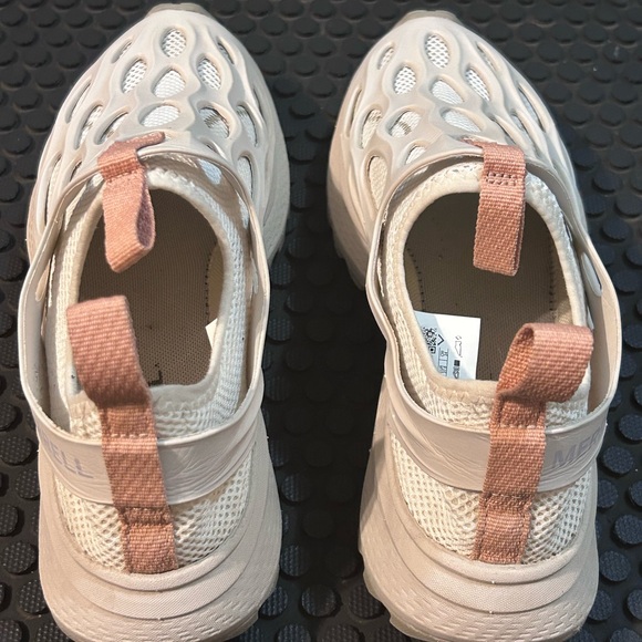 Women’s Hydro runner slip-ons shoes - Picture 2 of 4